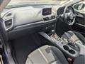 2017 Mazda Axela