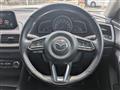 2017 Mazda Axela