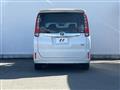 2015 Toyota Noah