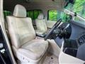 2012 Toyota Alphard Hybrid