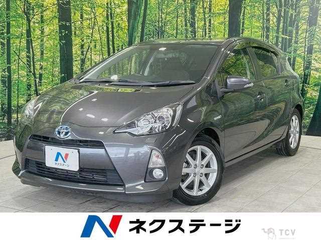 2013 Toyota AQUA