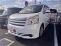 2009 Toyota Noah