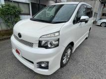 2011 Toyota Voxy