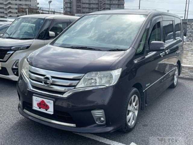 2013 Nissan Serena