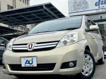 2012 Toyota Isis