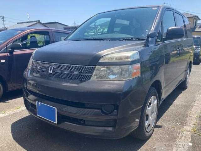 2007 Toyota Voxy