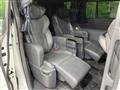 2024 Toyota Alphard Hybrid