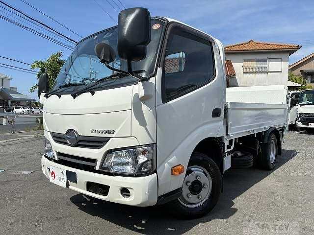 2017 Hino Dutro