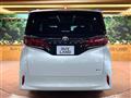 2023 Toyota Alphard Hybrid