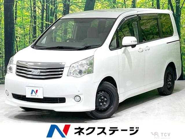 2011 Toyota Noah