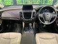 2019 Toyota Crown Hybrid