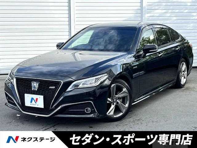 2018 Toyota Crown Hybrid