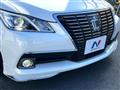 2014 Toyota Crown Hybrid