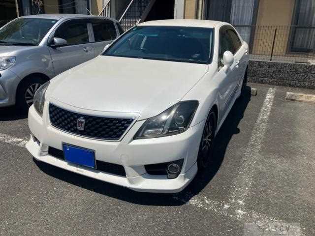 2011 Toyota Crown