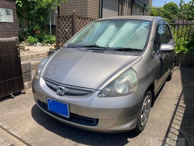 2005 Honda Fit