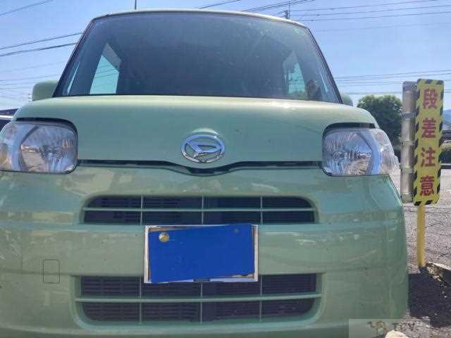 2013 Daihatsu Tanto