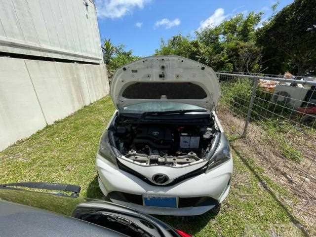 2015 Toyota Vitz