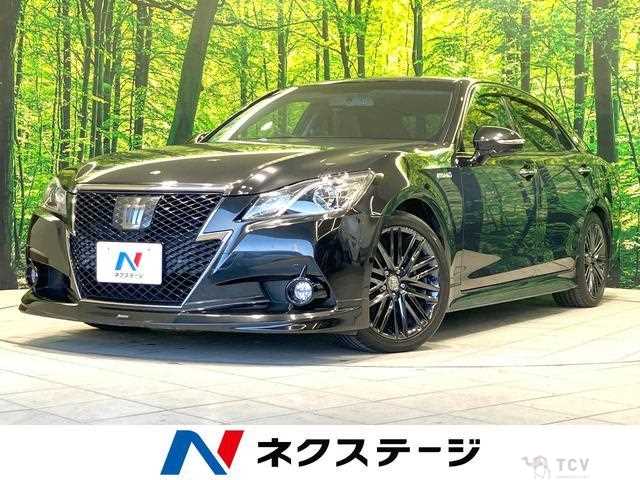 2015 Toyota Crown Hybrid