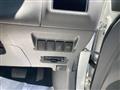 2013 Toyota PRIUS α