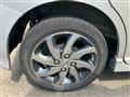 2011 Nissan ROOX