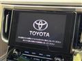 2022 Toyota Alphard Hybrid