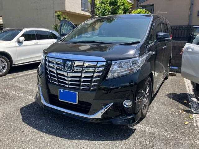 2017 Toyota Alphard Hybrid