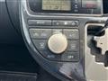 2005 Toyota Wish
