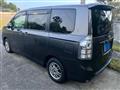 2011 Toyota Voxy