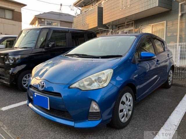 2012 Toyota AQUA