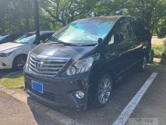 2012 Toyota Alphard Hybrid