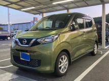 2022 Nissan Nissan Others