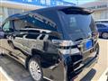 2013 Toyota Vellfire