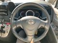 2011 Toyota Isis