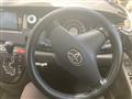 2005 Toyota Isis
