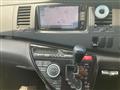 2005 Toyota Isis