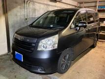 2010 Toyota Noah