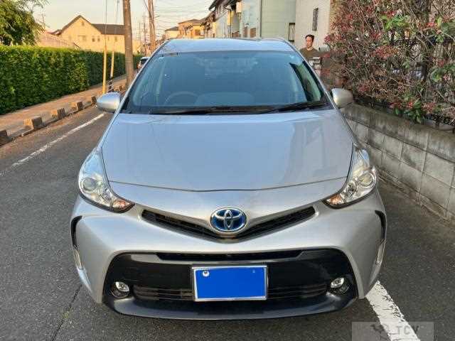 2015 Toyota PRIUS α