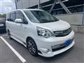 2013 Toyota Noah