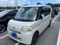 2010 Daihatsu Tanto