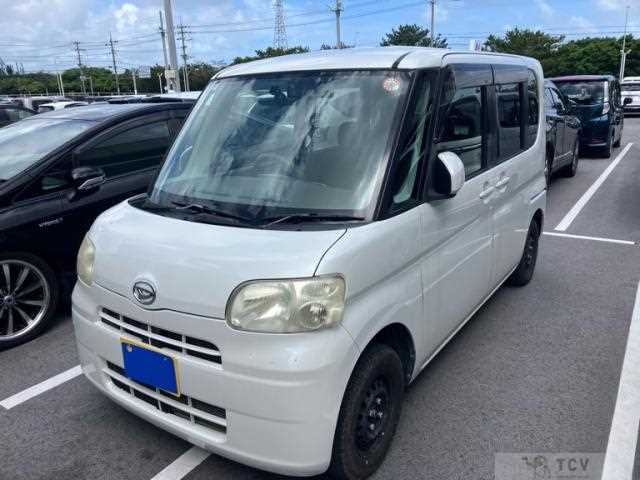 2010 Daihatsu Tanto
