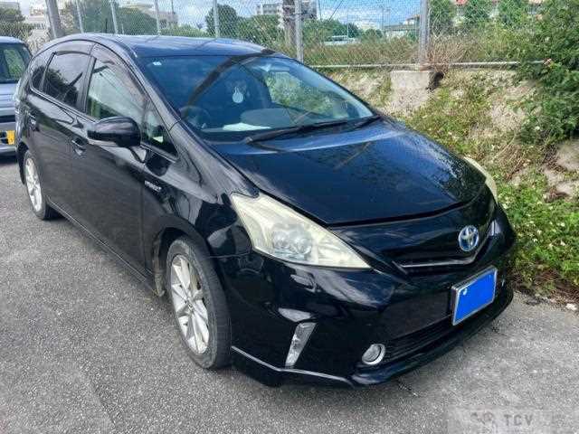 2011 Toyota PRIUS α