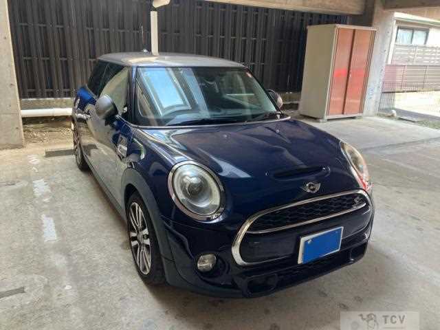 2017 BMW MINI