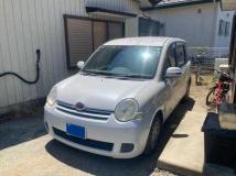 2009 Toyota Sienta