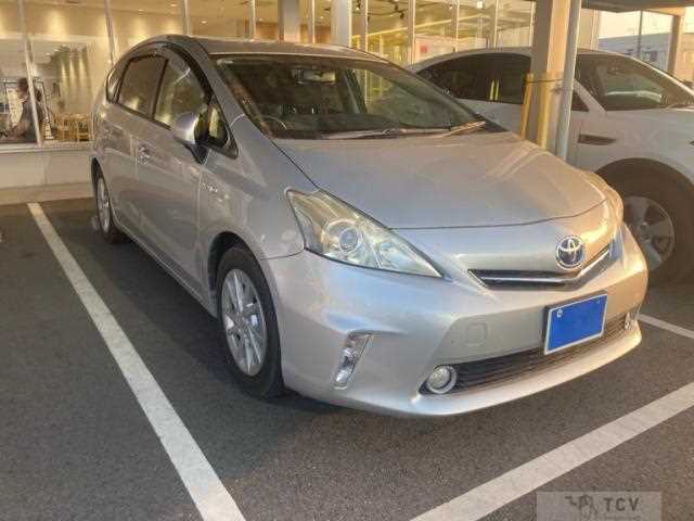 2012 Toyota PRIUS α