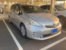 2012 Toyota PRIUS α