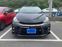 2017 Toyota PRIUS α