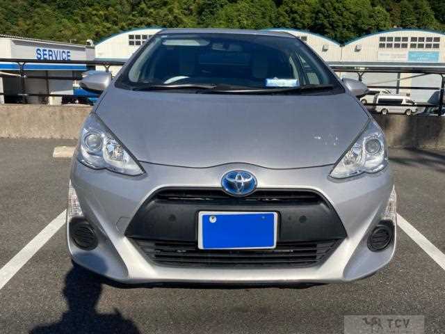 2016 Toyota AQUA