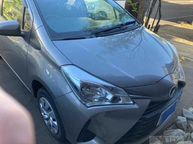 2017 Toyota Vitz