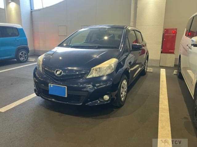 2013 Toyota Vitz