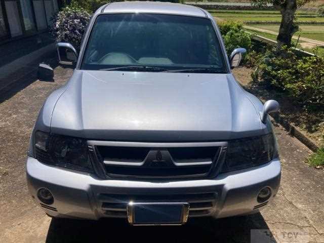 2003 Mitsubishi Pajero